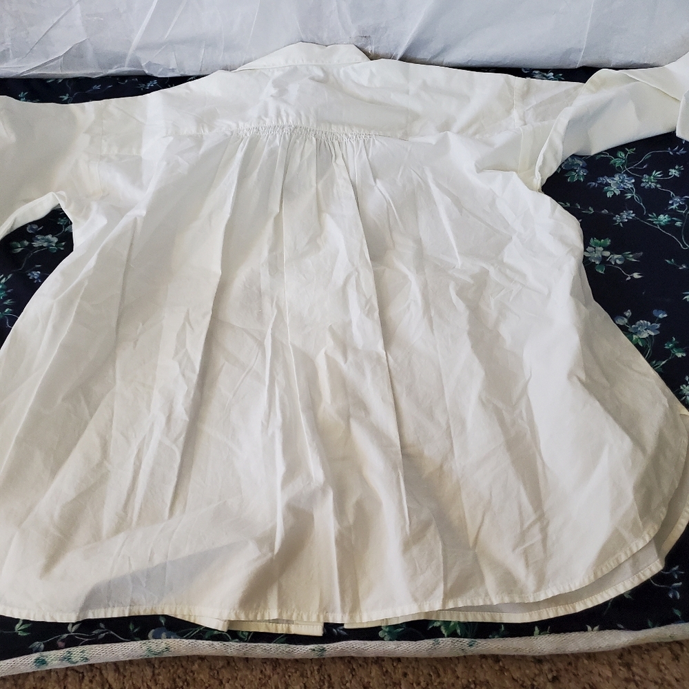 Shirt - Picture 4 of 9